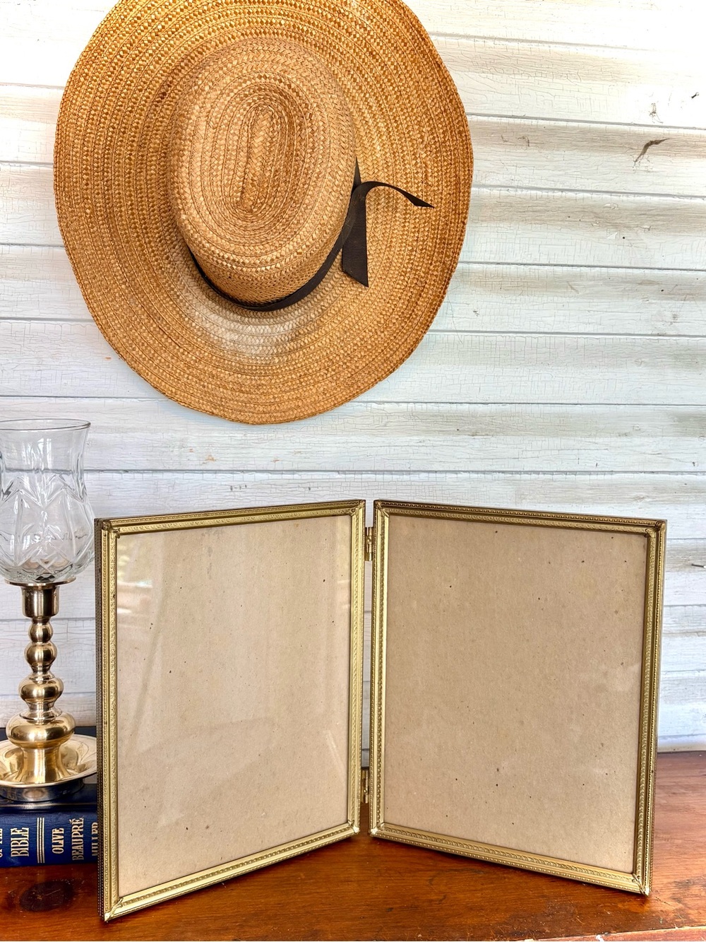 Double-Sided Gold Frame - Foldable Standing Picture Frame 8 by 10